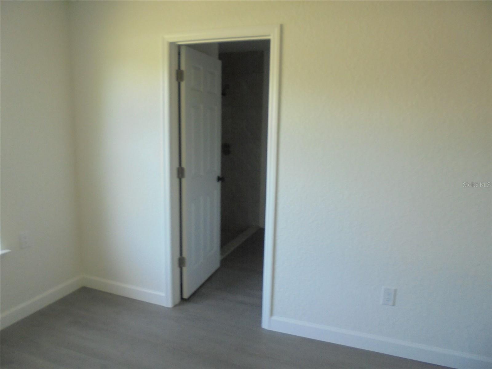 340 Emerald Rd Property Photo 21