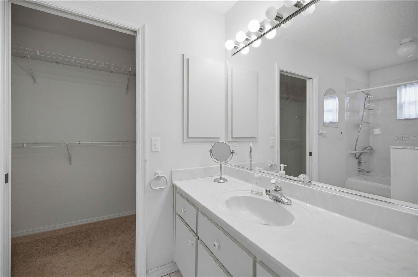 3925 Ne 22nd St Property Photo 19