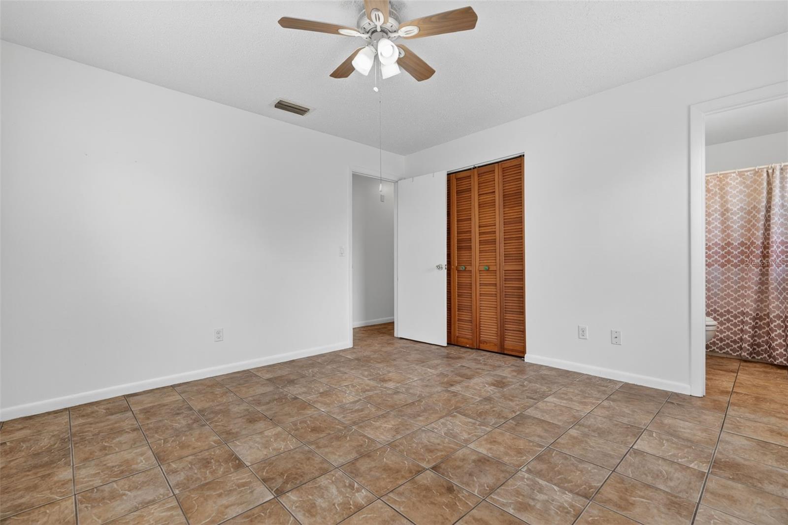 2319 S Tennyson Pt Property Photo 18