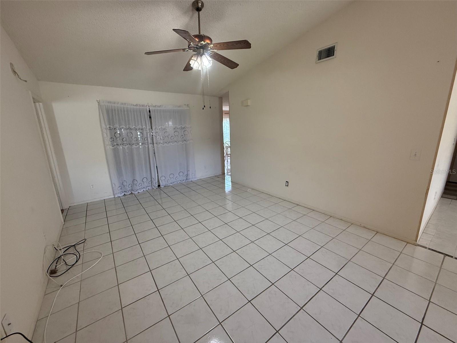 15165 Sw 39th Cir Property Photo 12