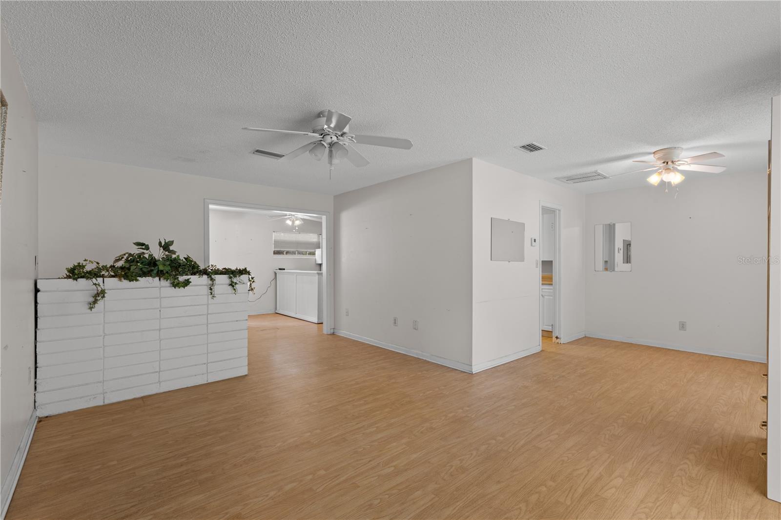 3151 Ne 176th Ter Property Photo 12