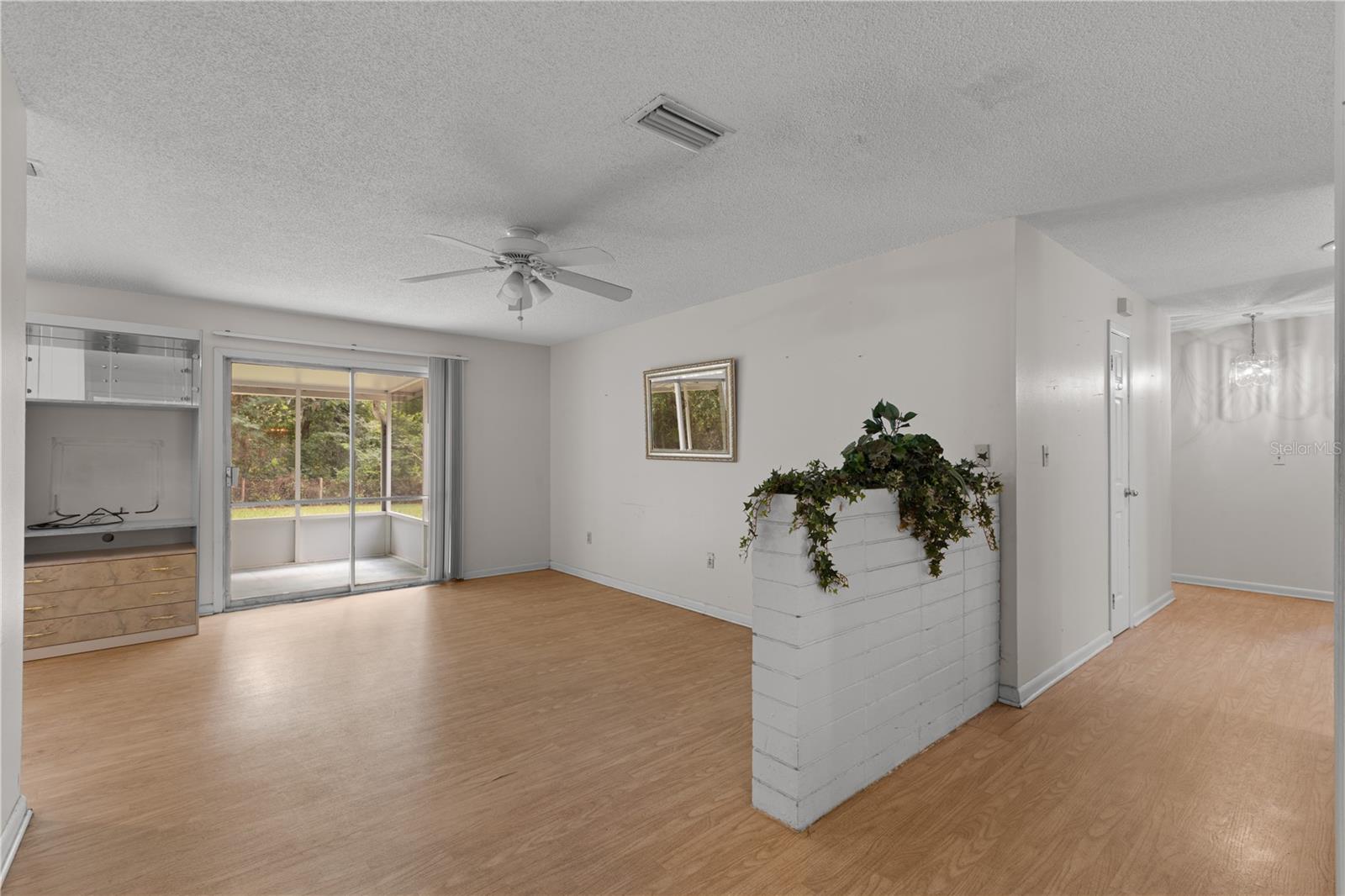 3151 Ne 176th Ter Property Photo 14