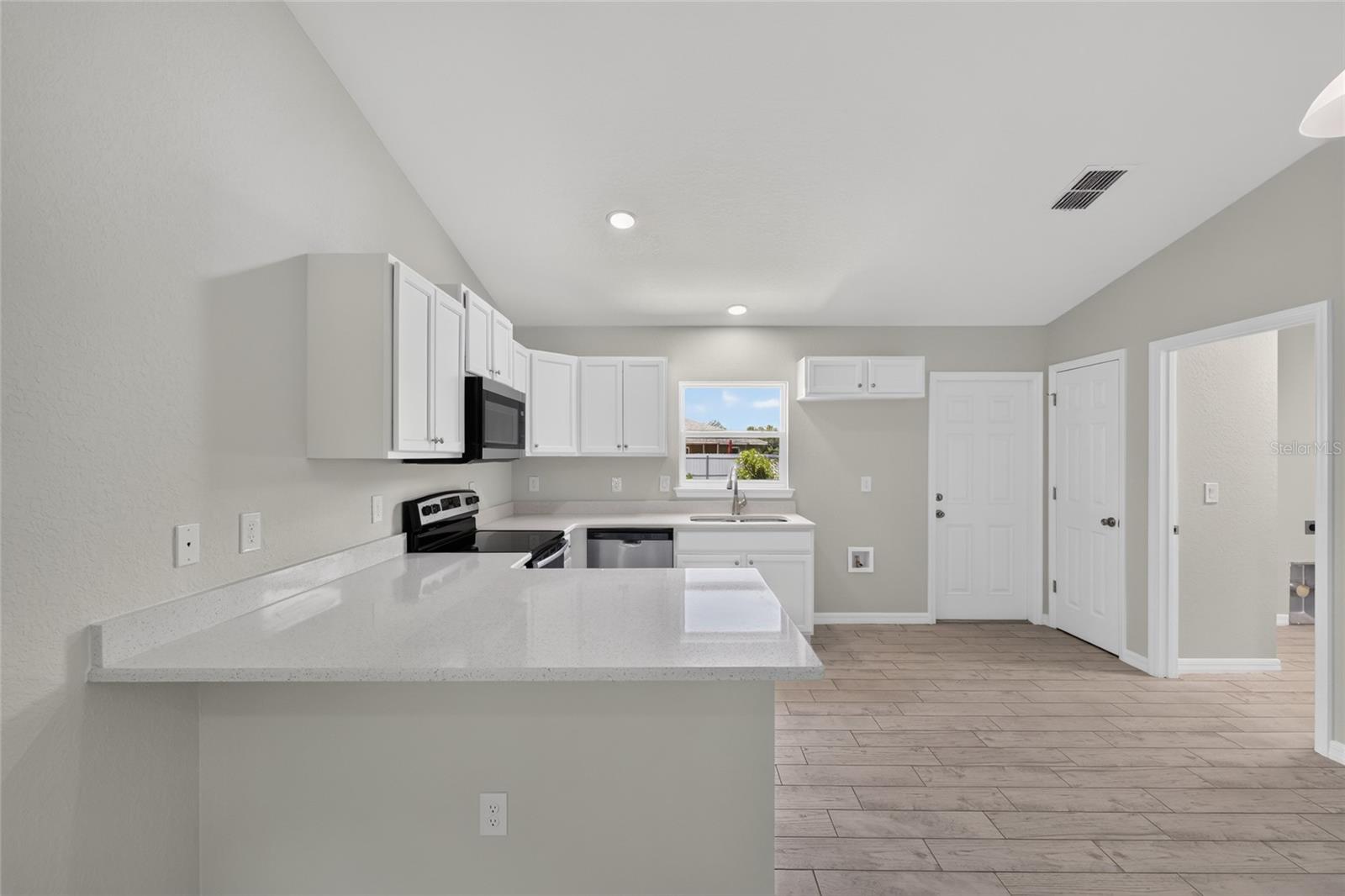 8 Oak Circle Trce Property Photo 22
