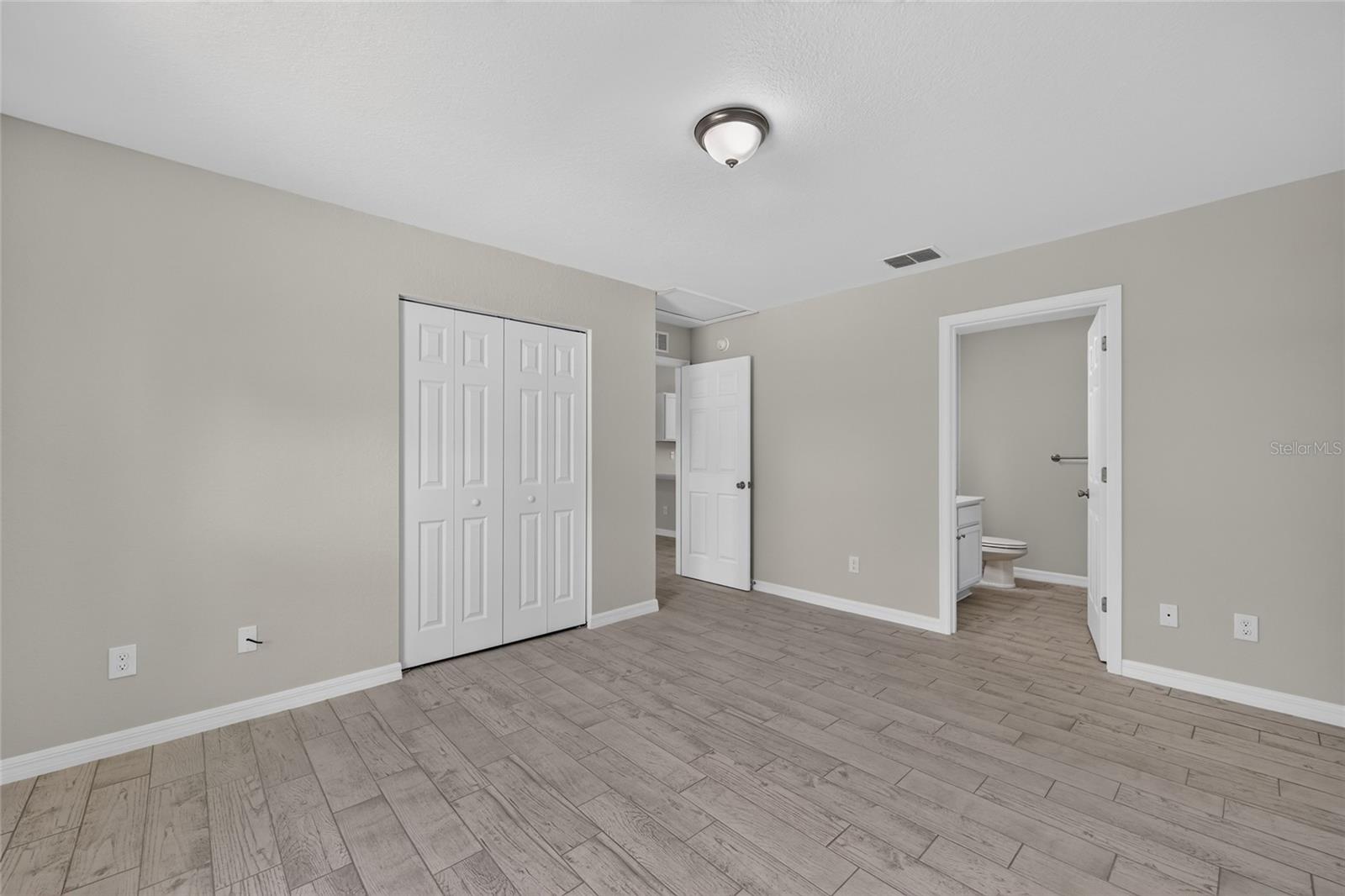 8 Oak Circle Trce Property Photo 25