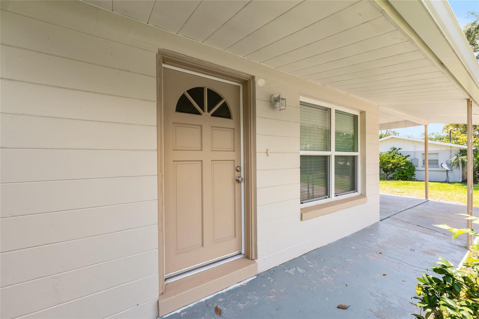 21545 Sw Honeysuckle St Property Photo 6