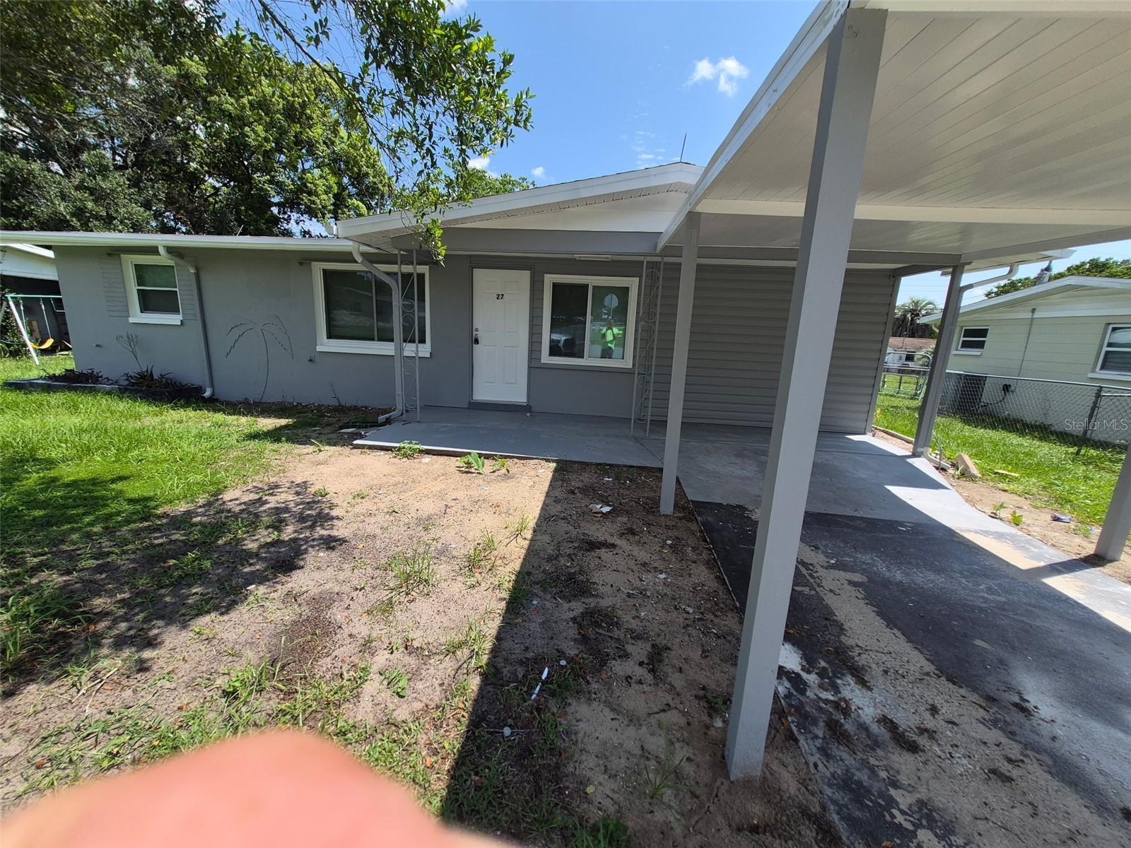 27 E LEMON ST Property Photo 1