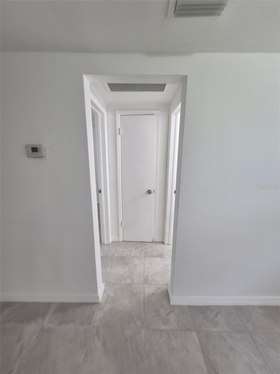 27 E Lemon St Property Photo 14