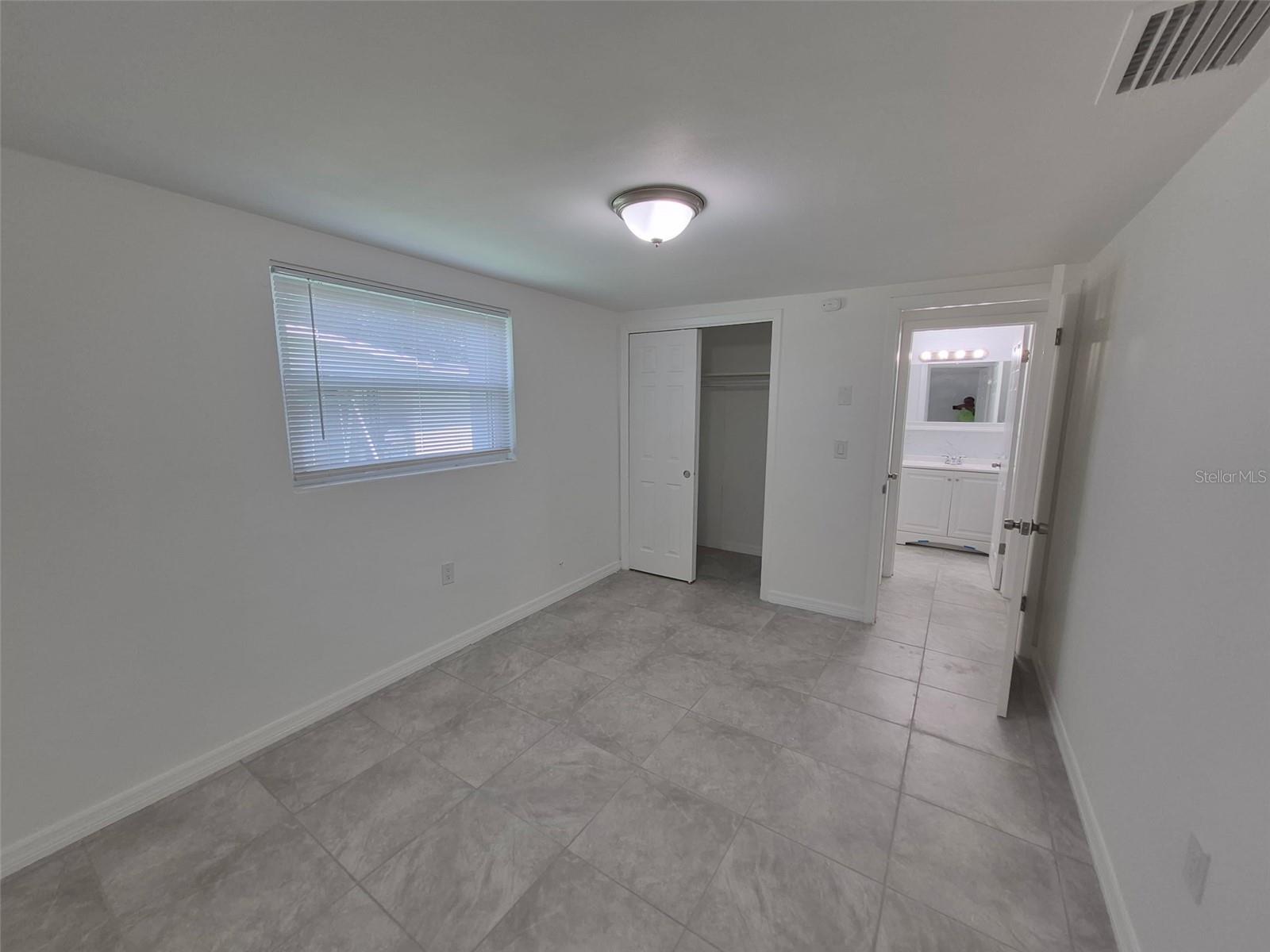27 E Lemon St Property Photo 16