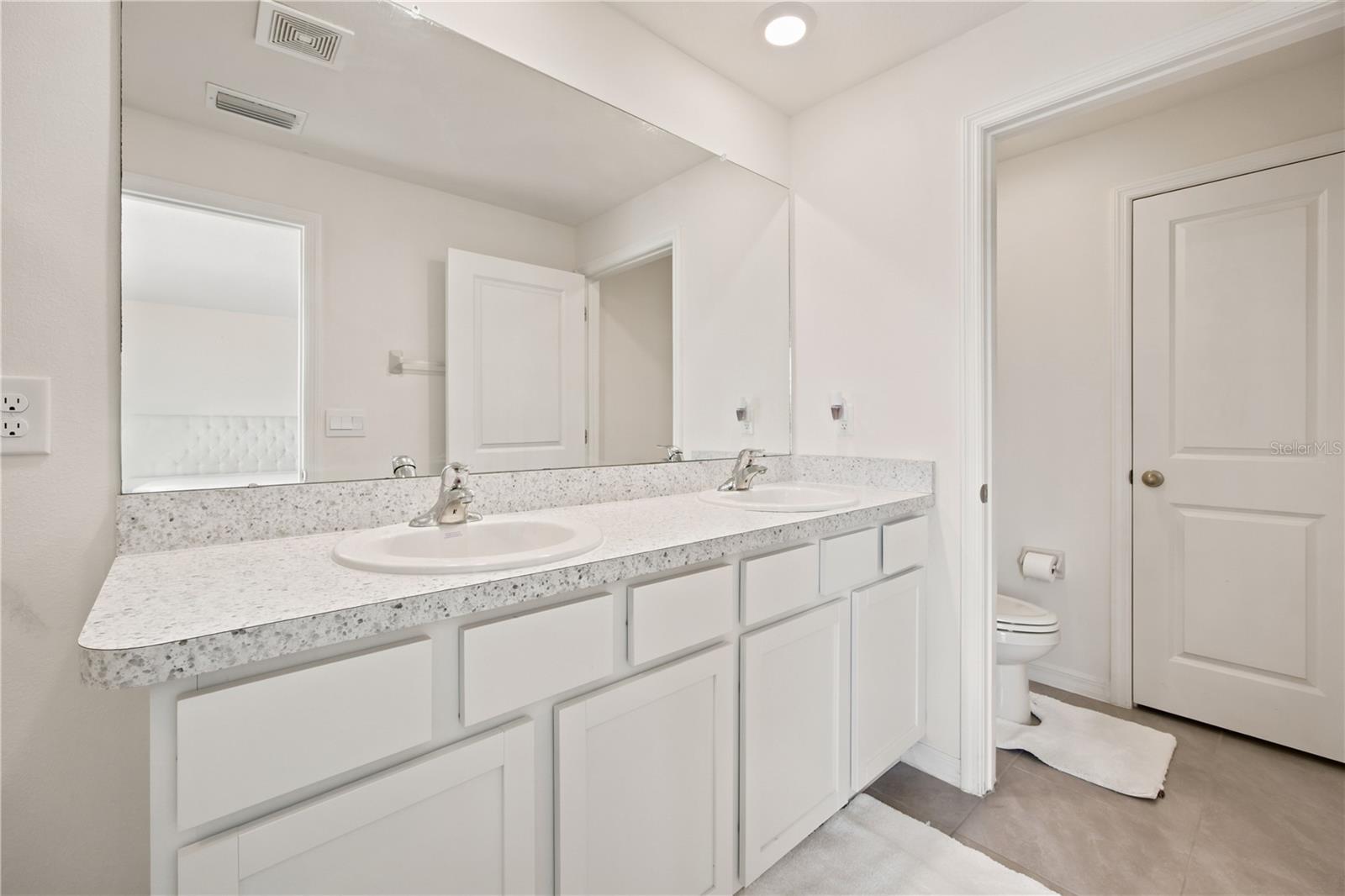 8709 Sw 46th Ave Property Photo 22