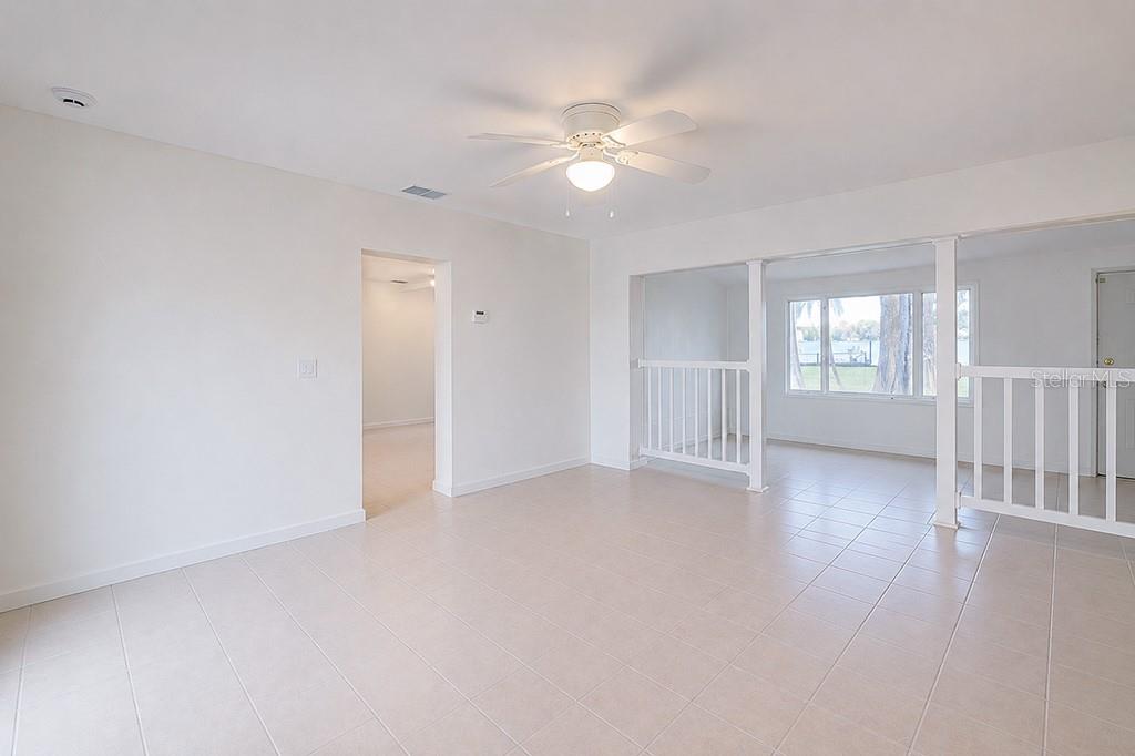 426 Ella Ave Property Photo 5