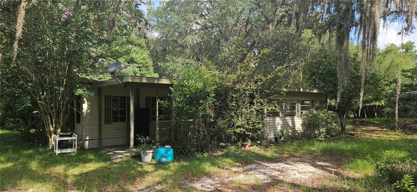 107 Apache Ave Property Photo 1