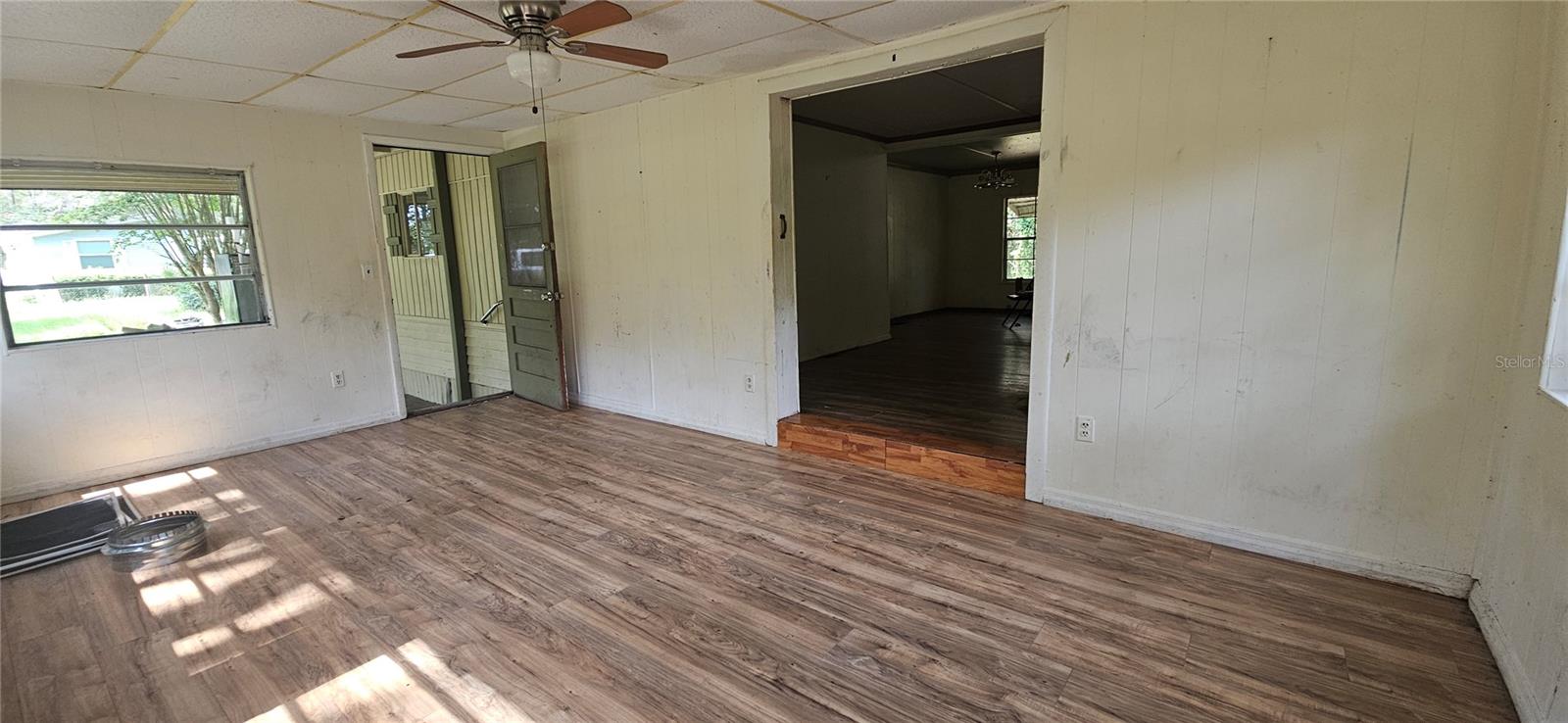 107 Apache Ave Property Photo 2