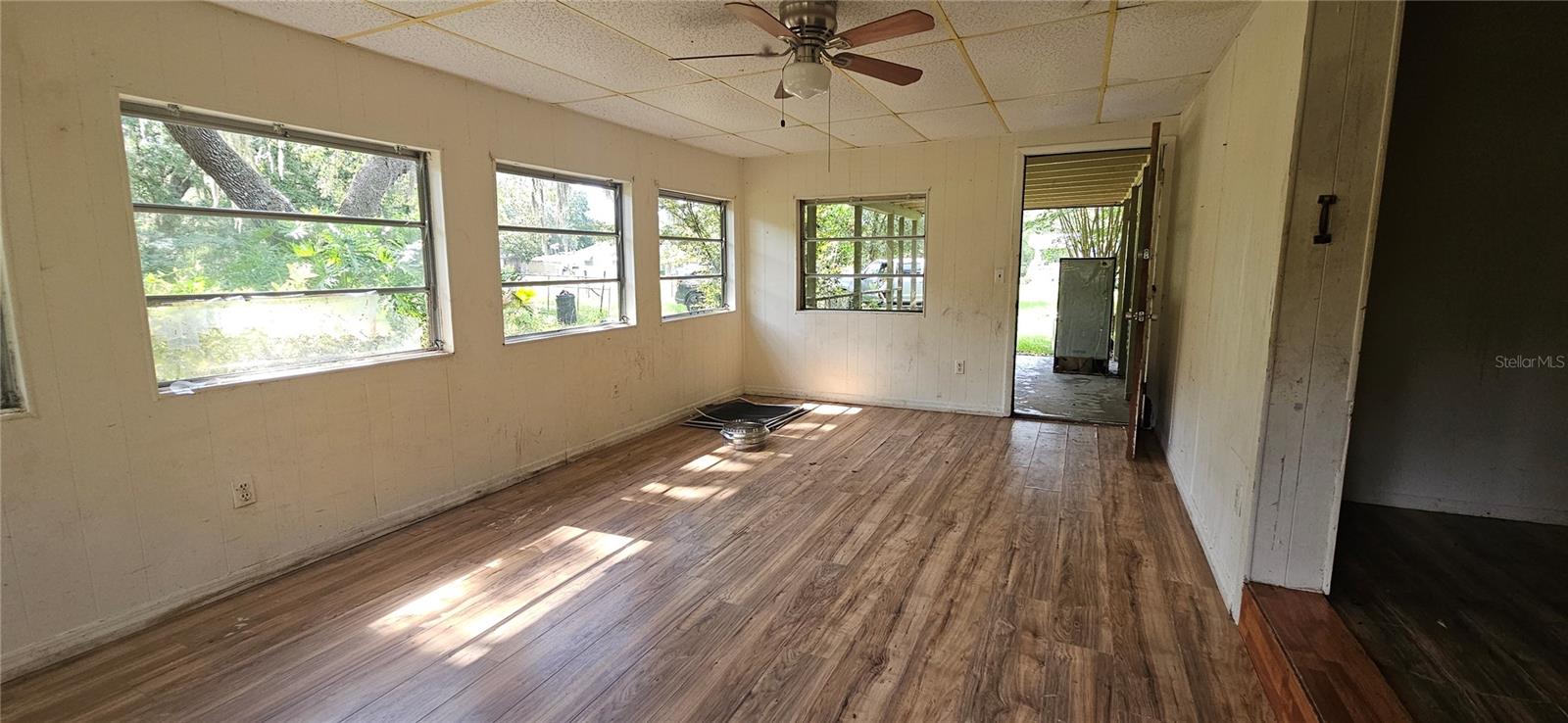 107 Apache Ave Property Photo 6