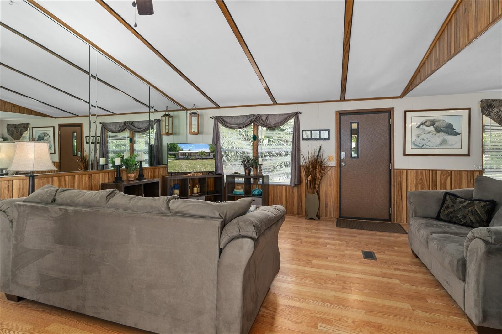 7510 W Otter St Property Photo 12