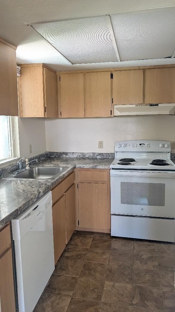 458 Fairways Circle #201 Property Photo 3
