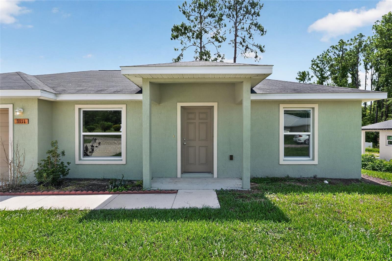 8111 Sw 132nd Loop Property Photo 8