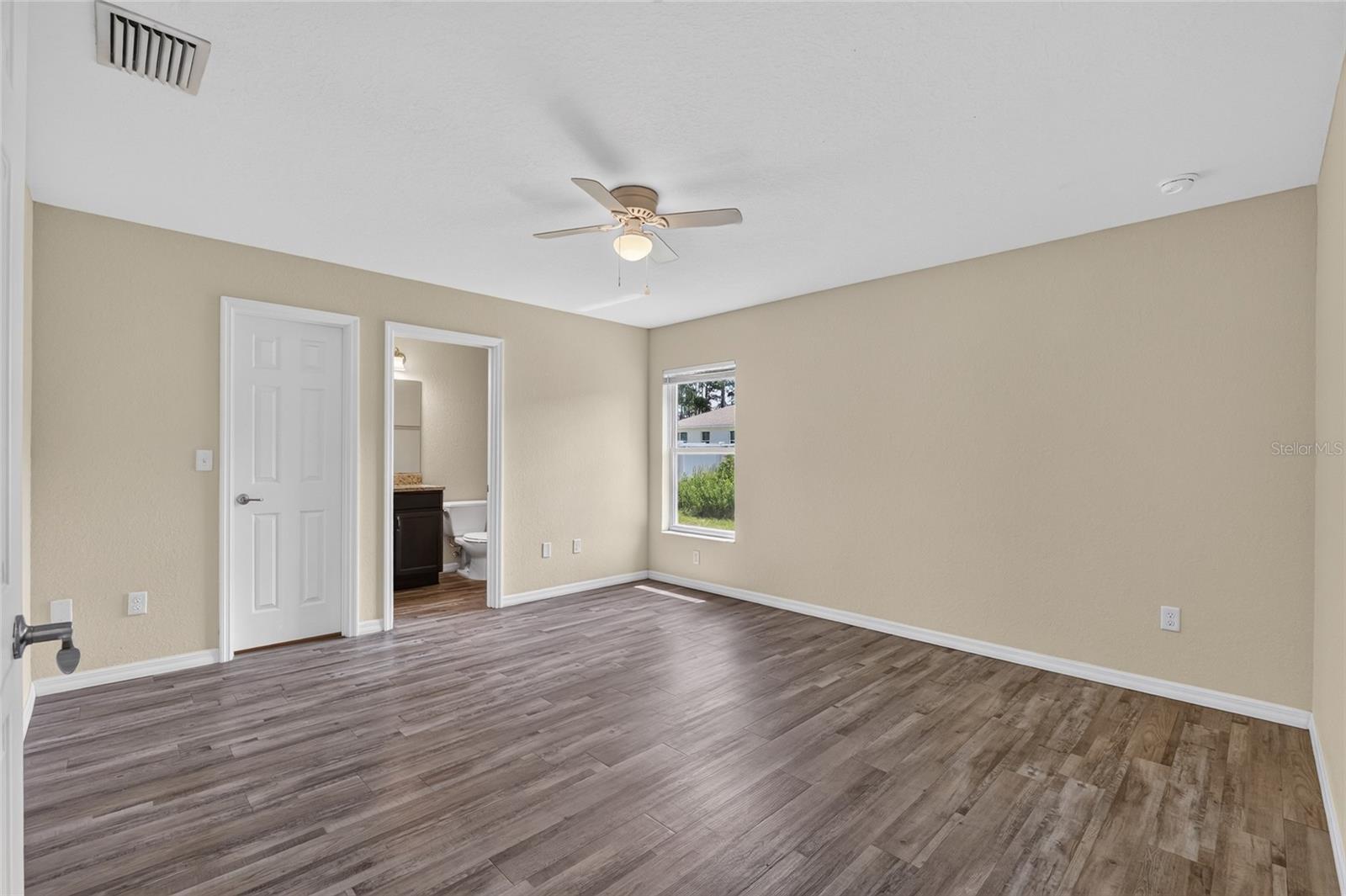 8111 Sw 132nd Loop Property Photo 26