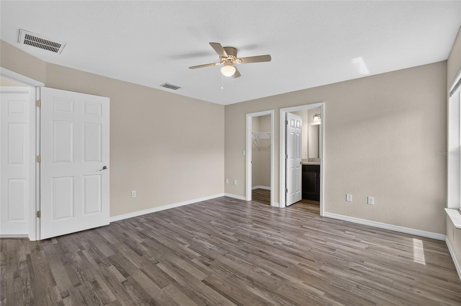 8111 Sw 132nd Loop Property Photo 27