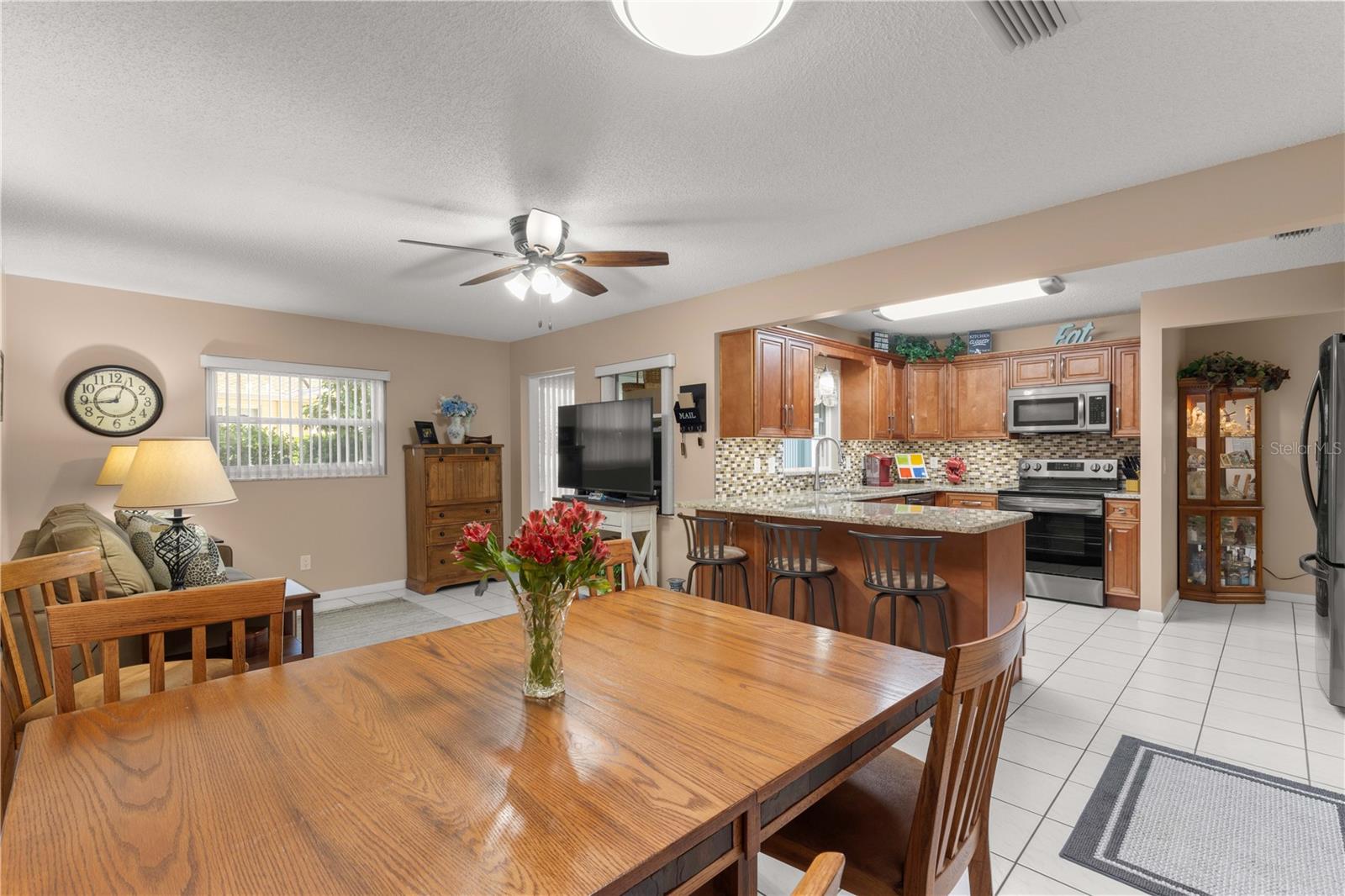 9256 Sw 82nd Ter #e Property Photo 32