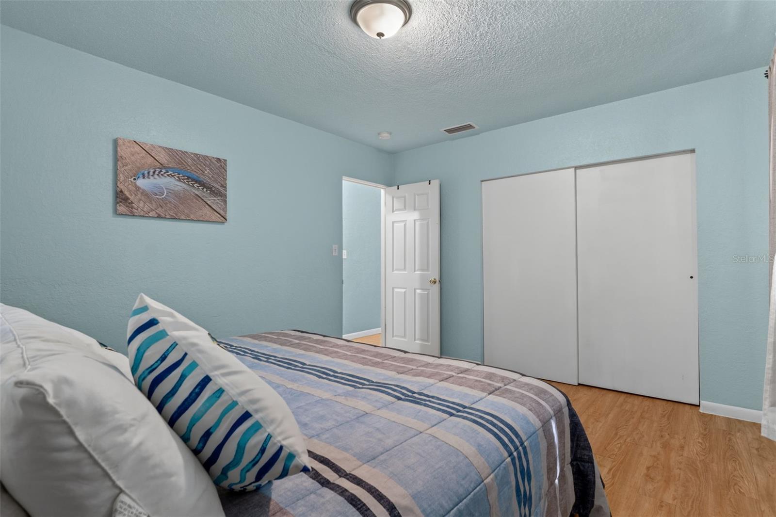 8668 N Elmtree Ave Property Photo 13