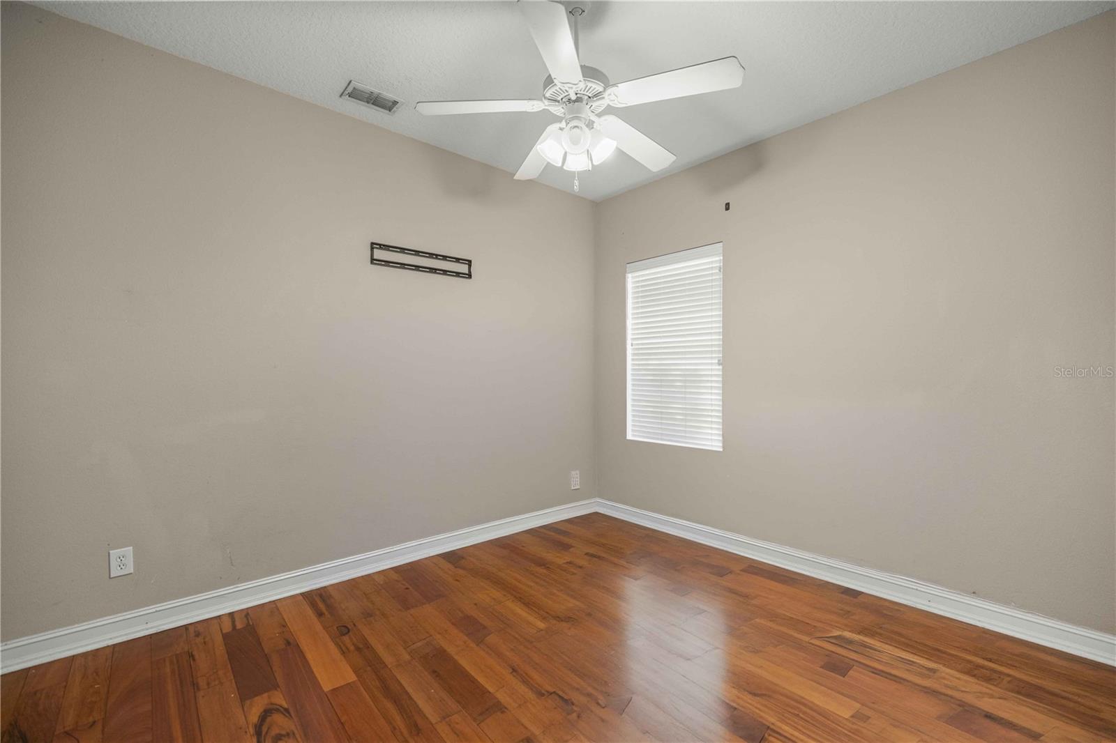 1271 Lattimore Dr Property Photo 28