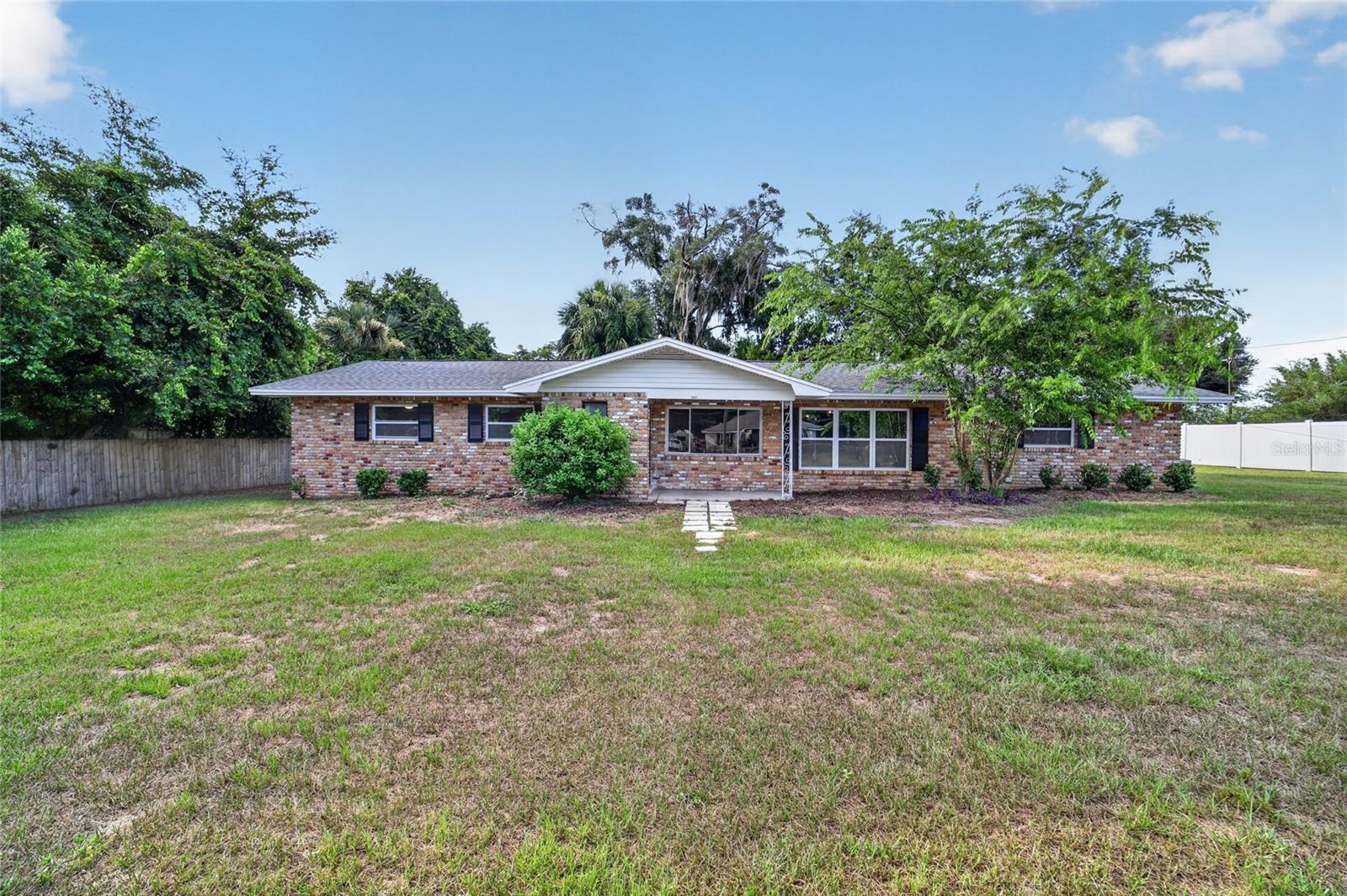 2421 Ne 57th Pl Property Photo
