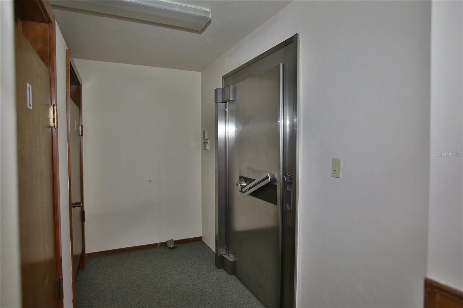 5431 E Silver Springs Blvd #a Property Photo 16