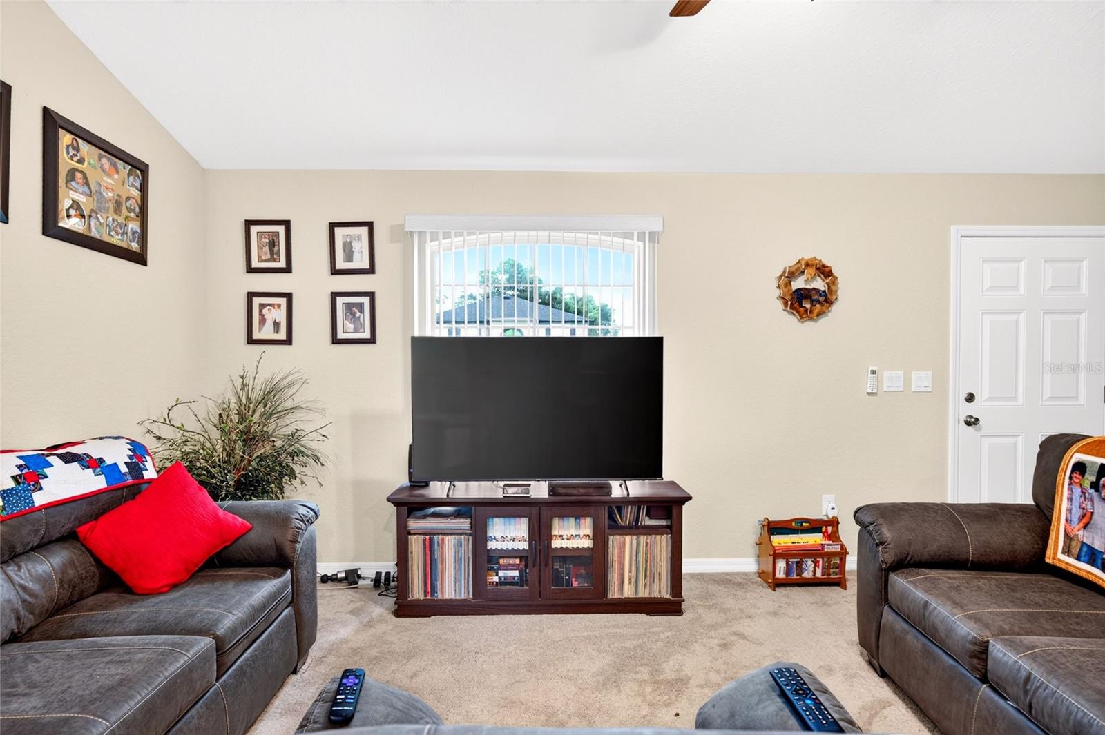 13581 Sw 48th Ct Property Photo 6