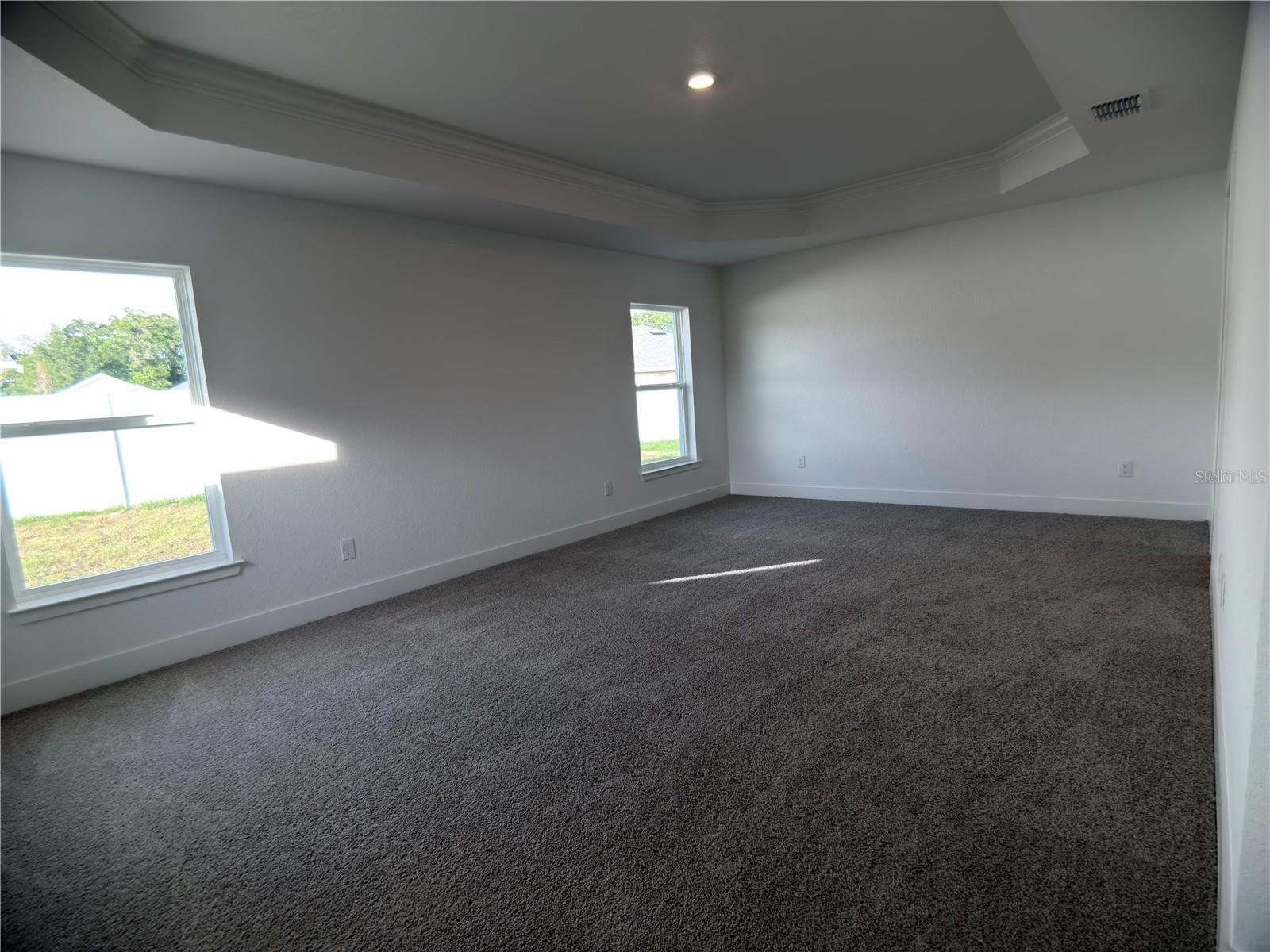 3147 Ne 45th Ave Property Photo 8