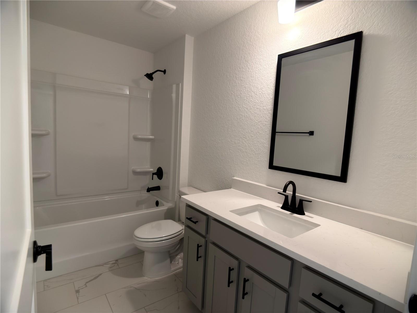 3147 Ne 45th Ave Property Photo 11