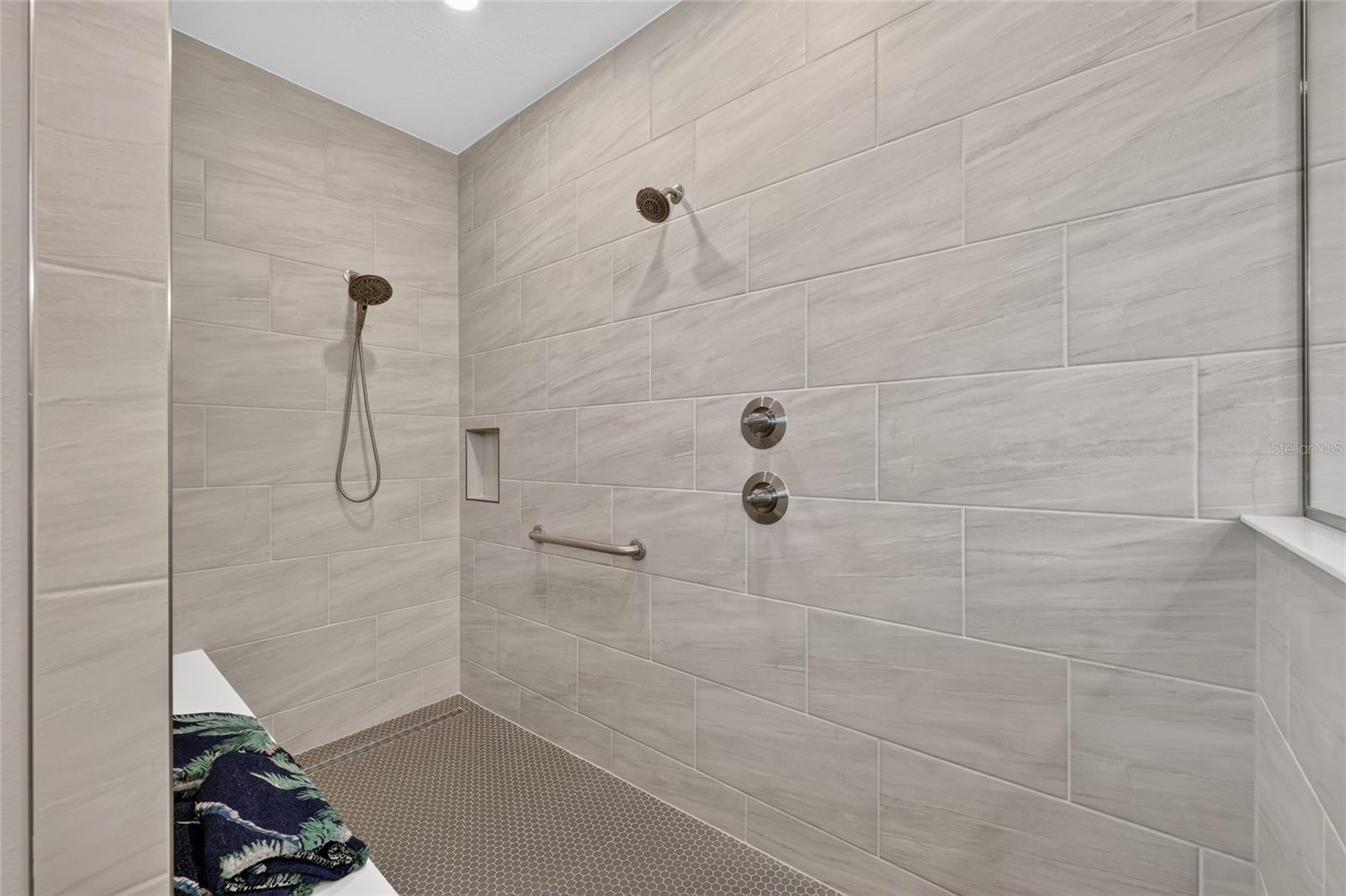 10706 Sw 99th Pl Property Photo 40