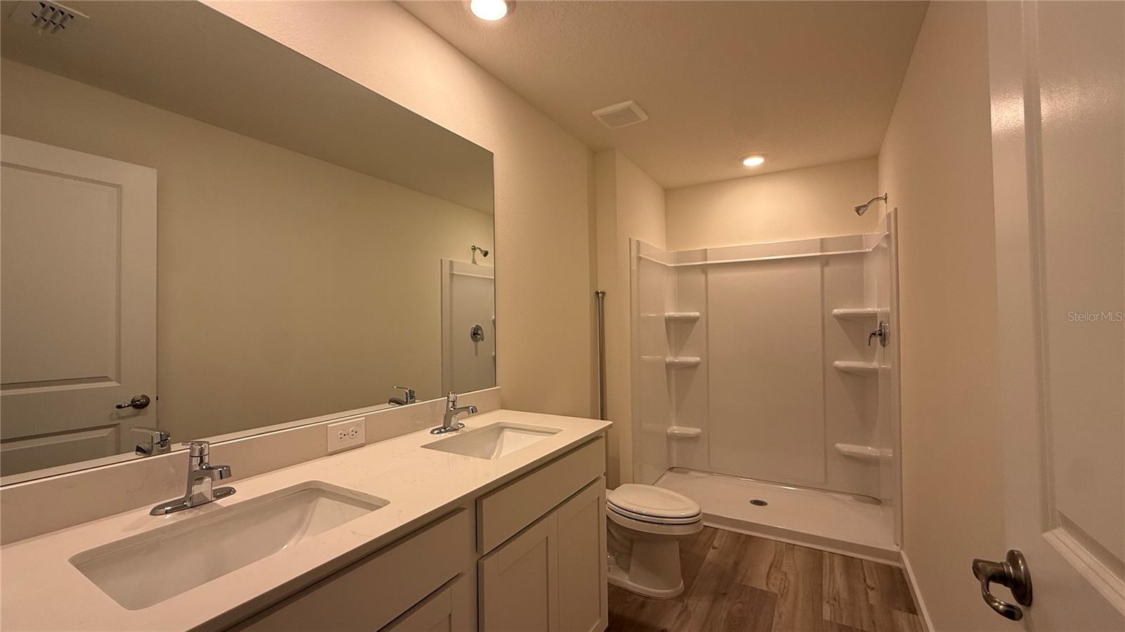 7749 Sw 46th Ct Property Photo 9