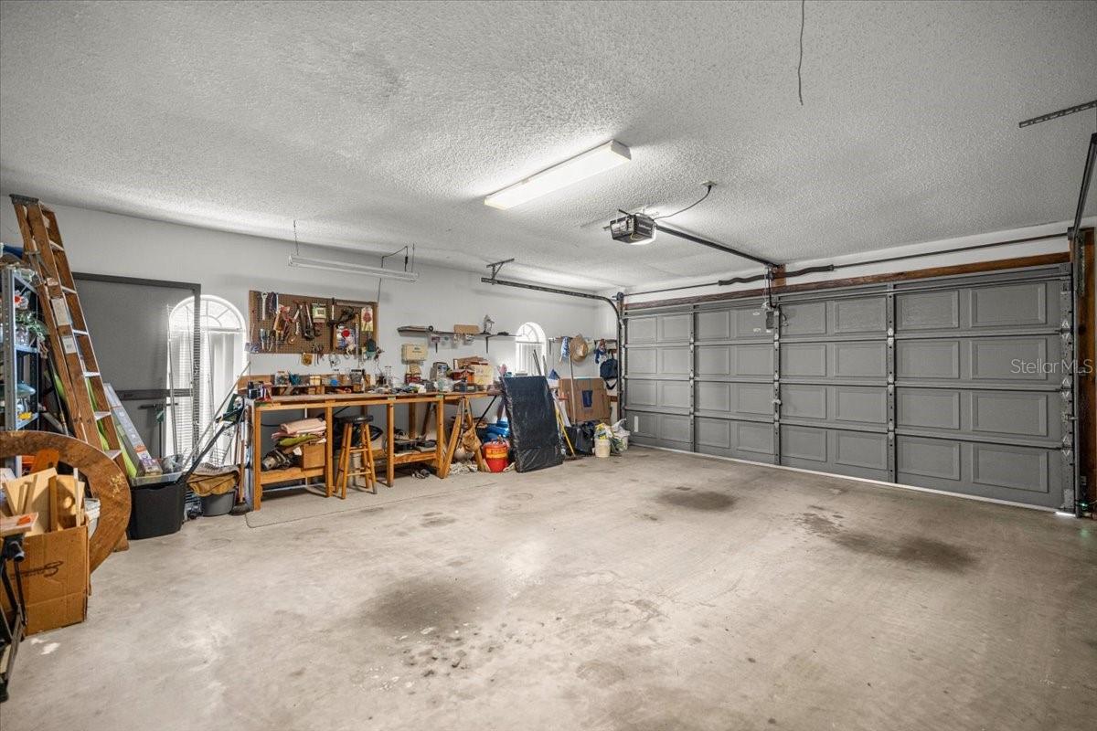 631 E Liberty St Property Photo 50
