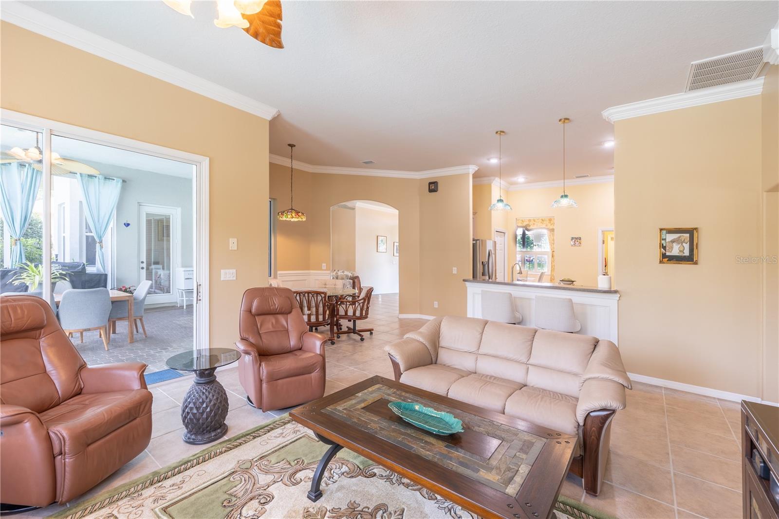 1626 E Gate Dancer Cir Property Photo 10