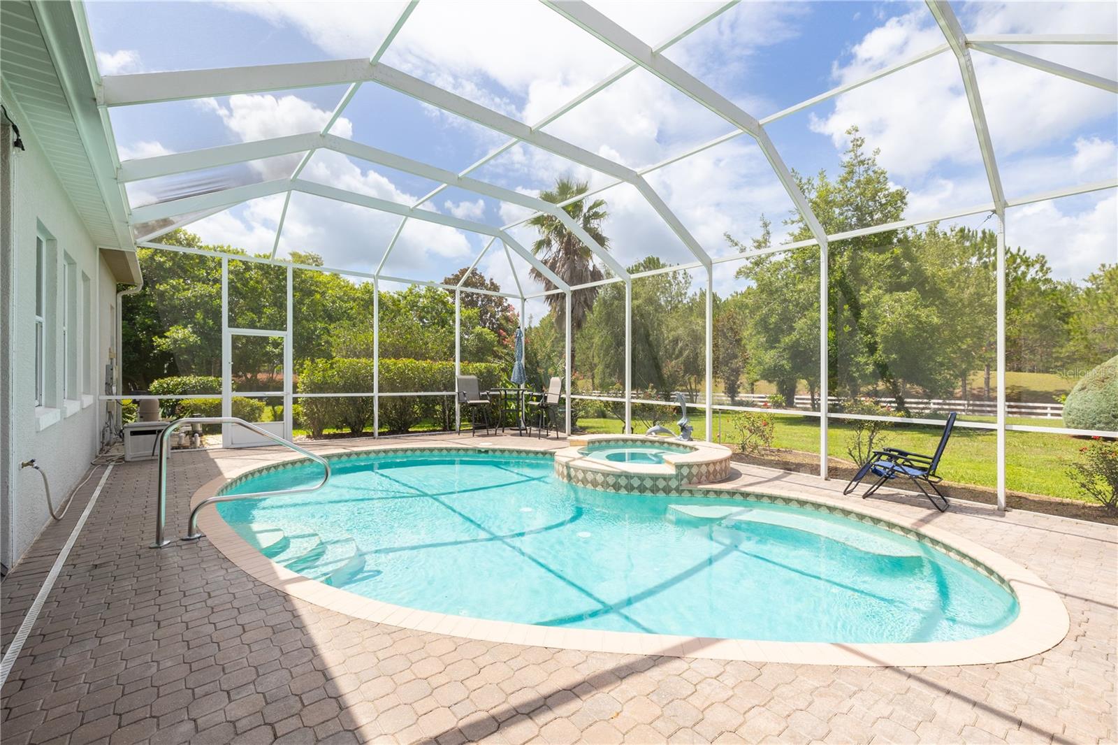 1626 E Gate Dancer Cir Property Photo 23