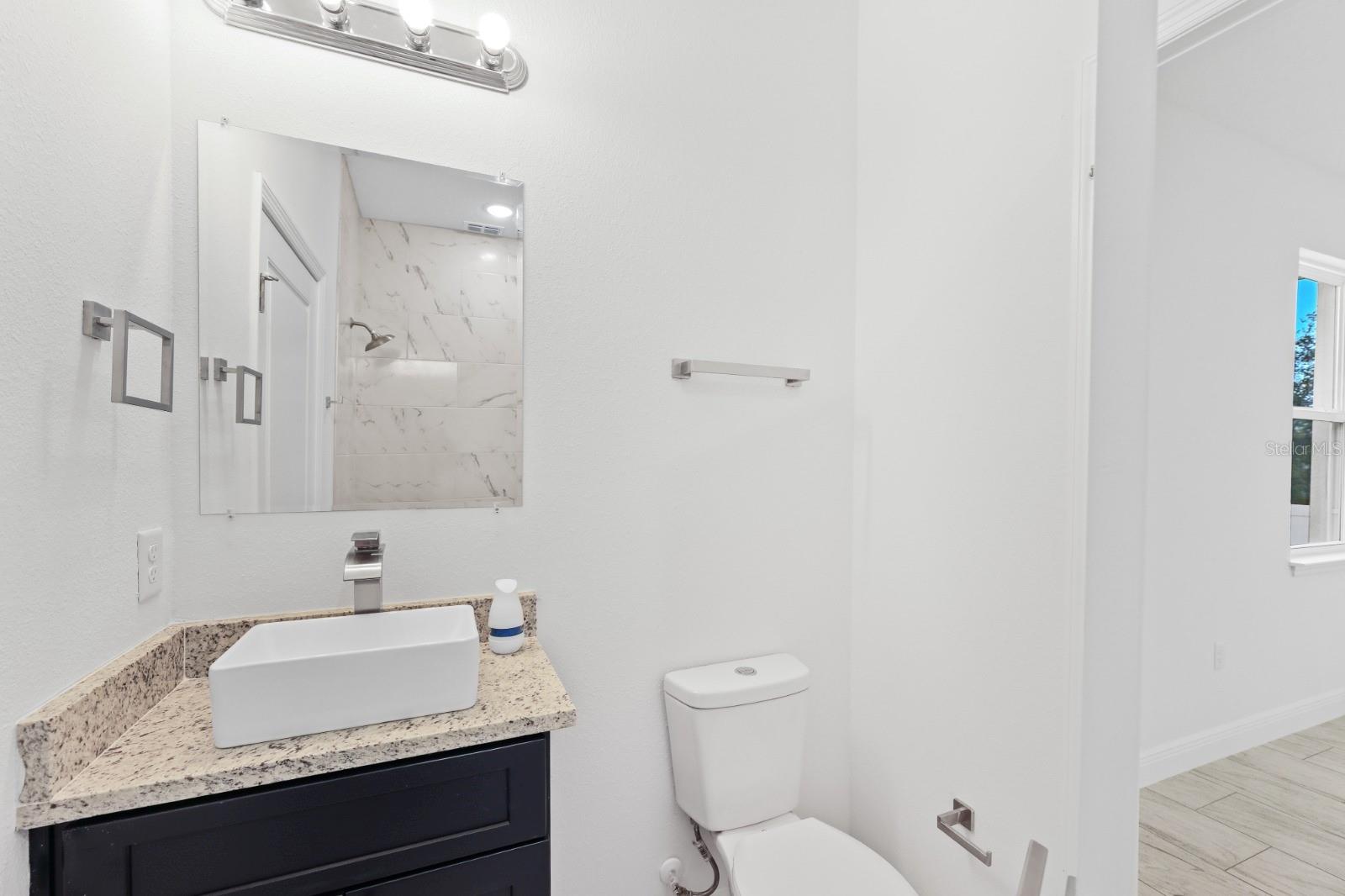2744 W Redgate Dr Property Photo 27