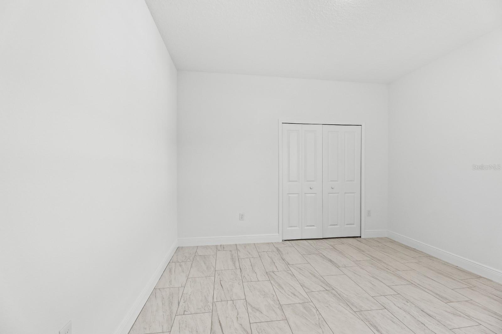 2744 W Redgate Dr Property Photo 37