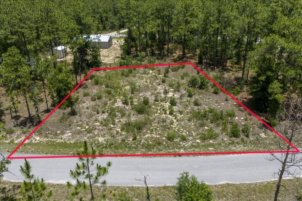 Ne 4th Ln Property Photo 1