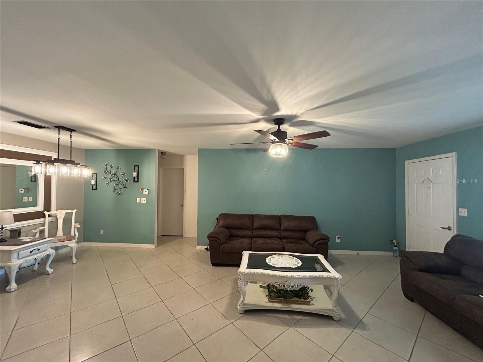 8711 Sw 96th Ln #c Property Photo 8
