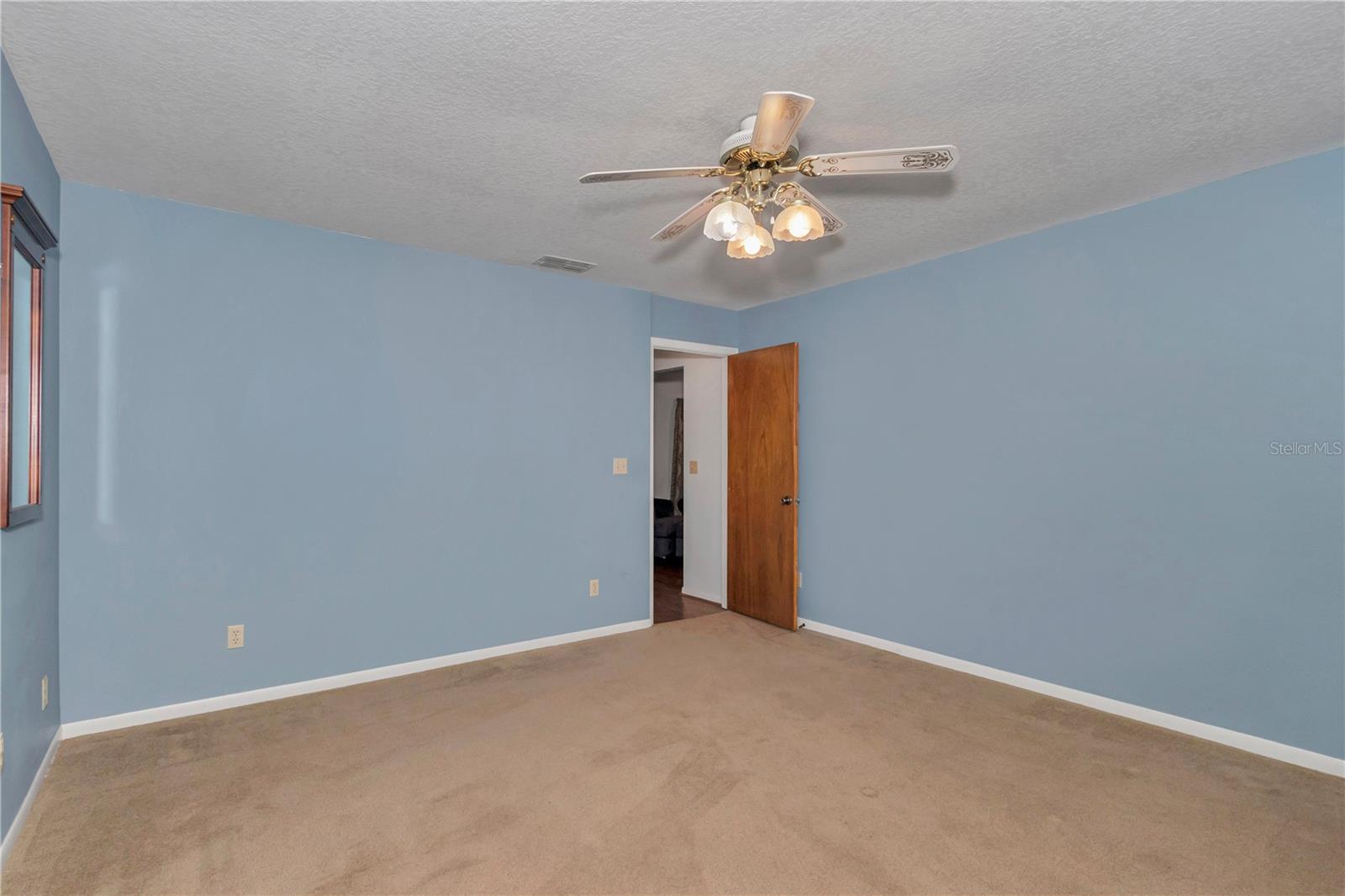 16365 Se 17th St Property Photo 16