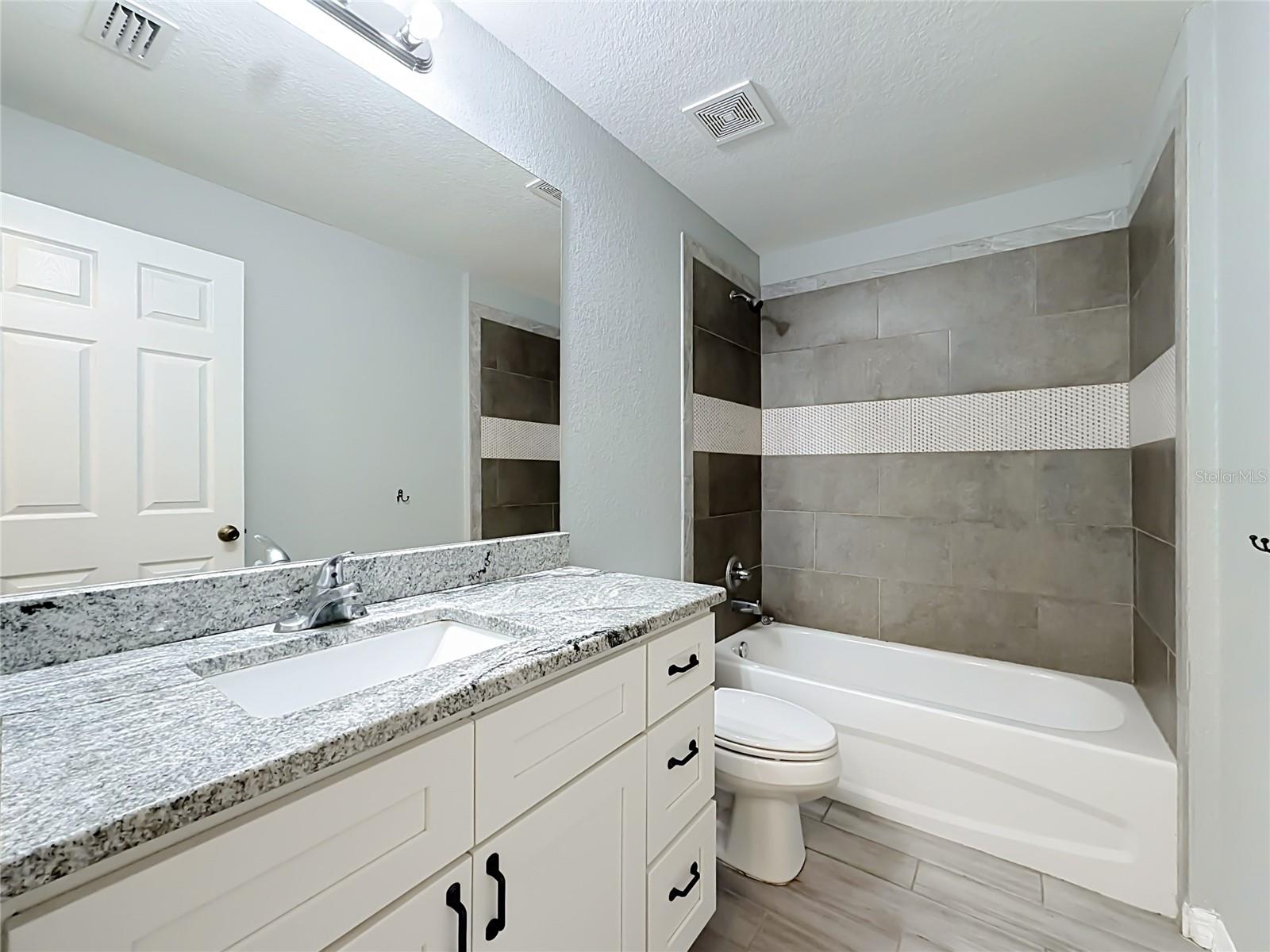33 Juniper Pass Ter Property Photo 35