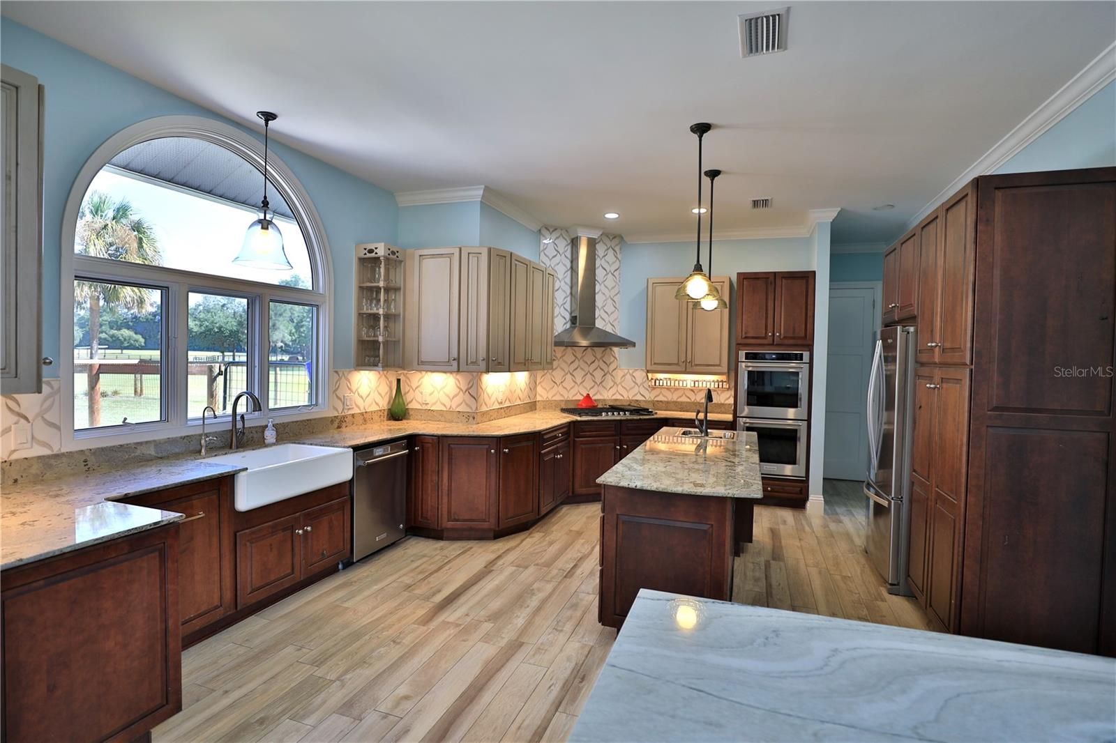 14285 N Us Highway 441 Property Photo 14