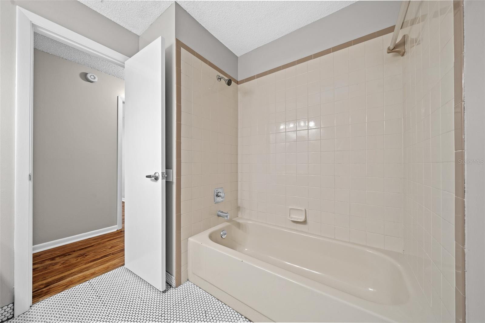 1820 Se 57th Ave Property Photo 12