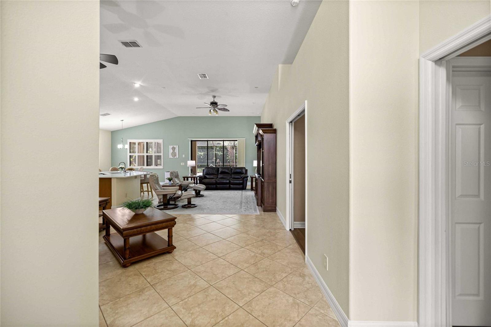 155 W Doerr Path Property Photo 8