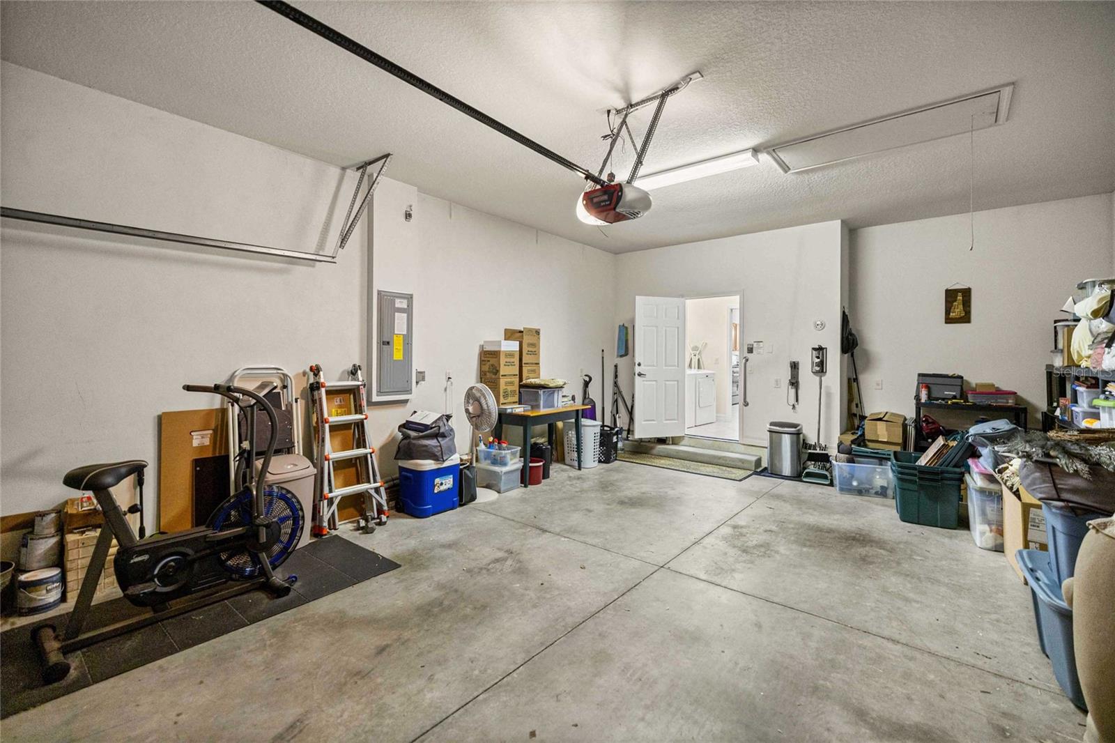 155 W Doerr Path Property Photo 49