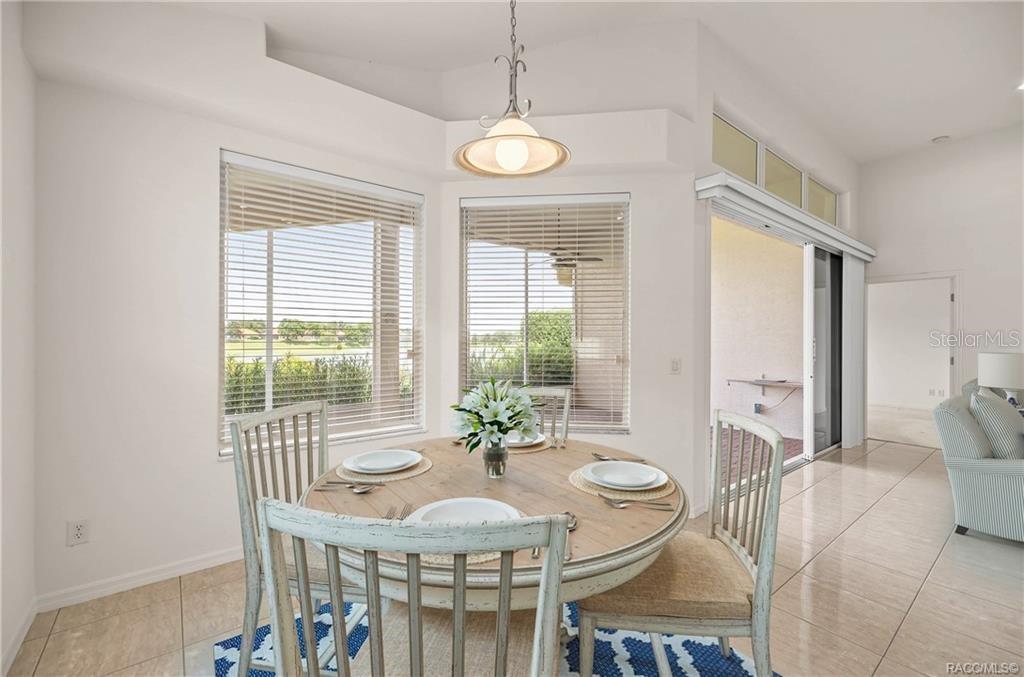 1328 W Diamond Shore Loop Property Photo 16