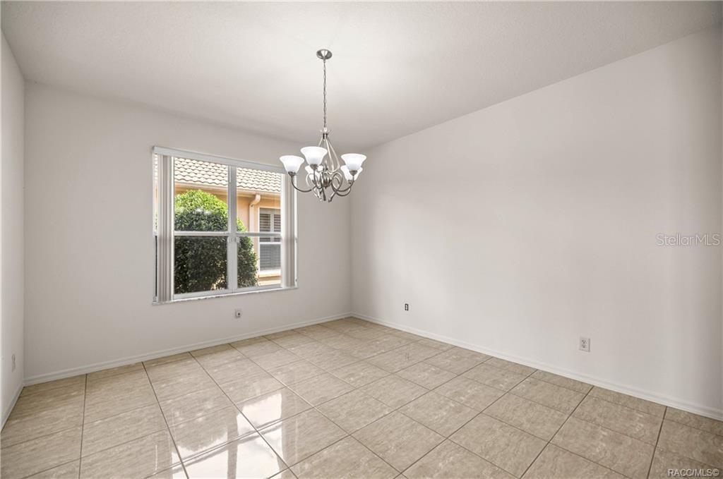 1328 W Diamond Shore Loop Property Photo 27
