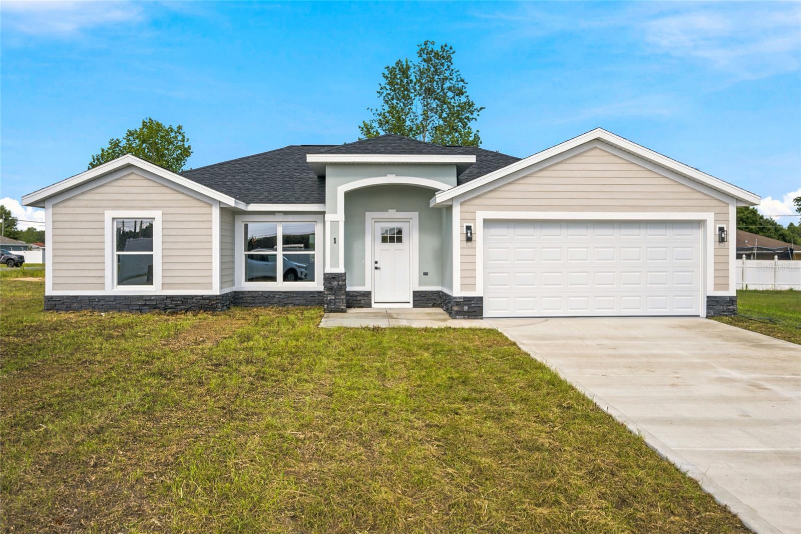 1 Dogwood Drive Pass Property Photo 3