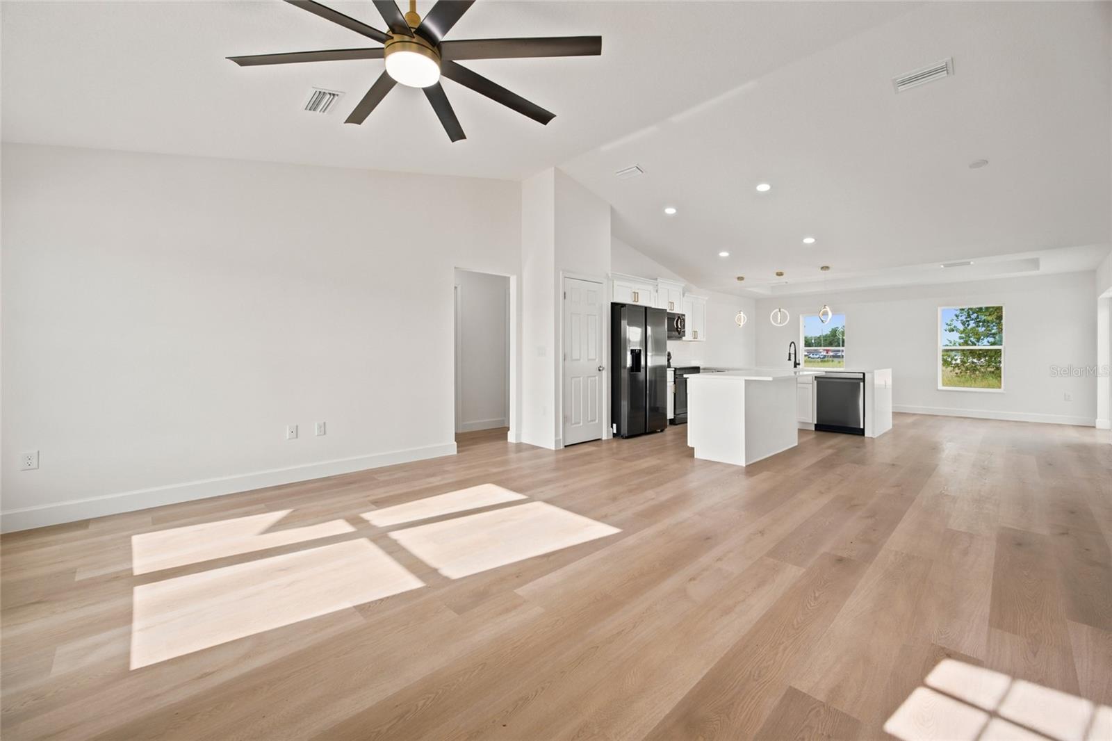 1 Dogwood Drive Pass Property Photo 6