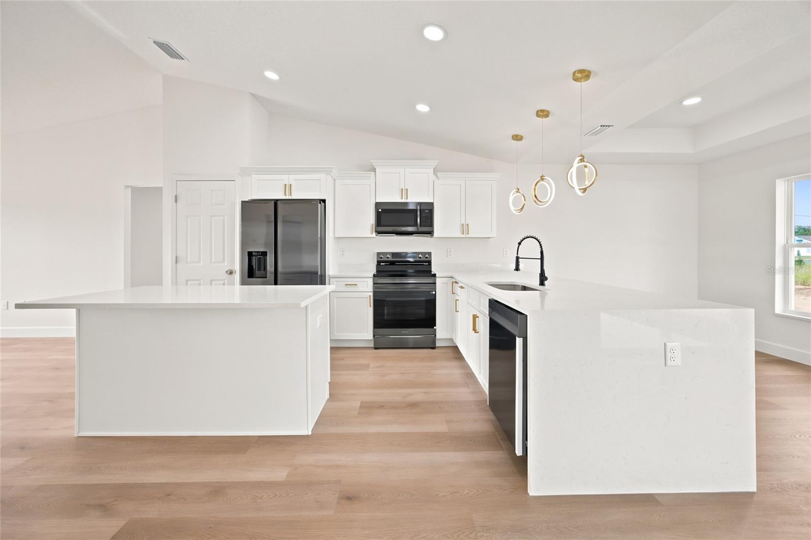 1 Dogwood Drive Pass Property Photo 11